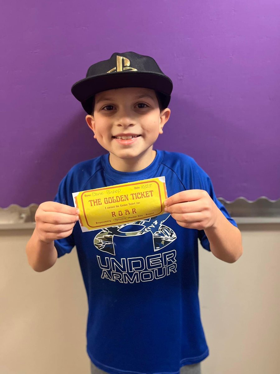 Lindsay Bishop tweet media