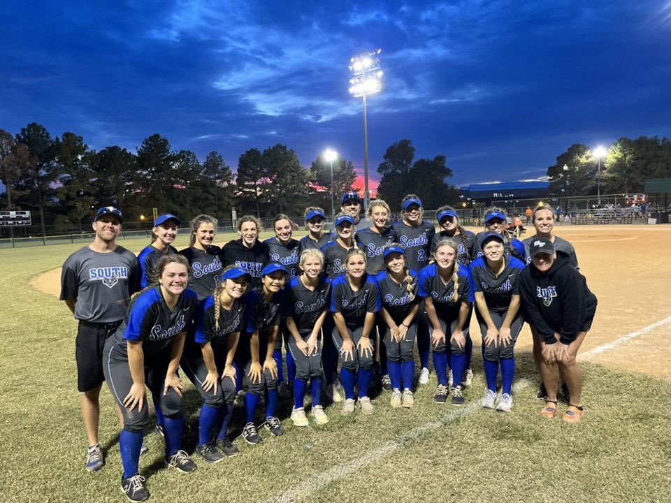 South Forsyth Softball tweet media