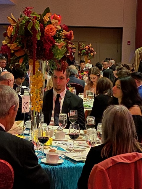AOFDOgood's tweet photo. A beautiful setting in Boston for the 2022 AOF Honors Gala as we gather to celebrate the Osteopathic profession! Join in the virtual celebration here - https://t.co/osIB39Zf4H #AOFDOGood #OMED22 https://t.co/VW5V4zzk7N