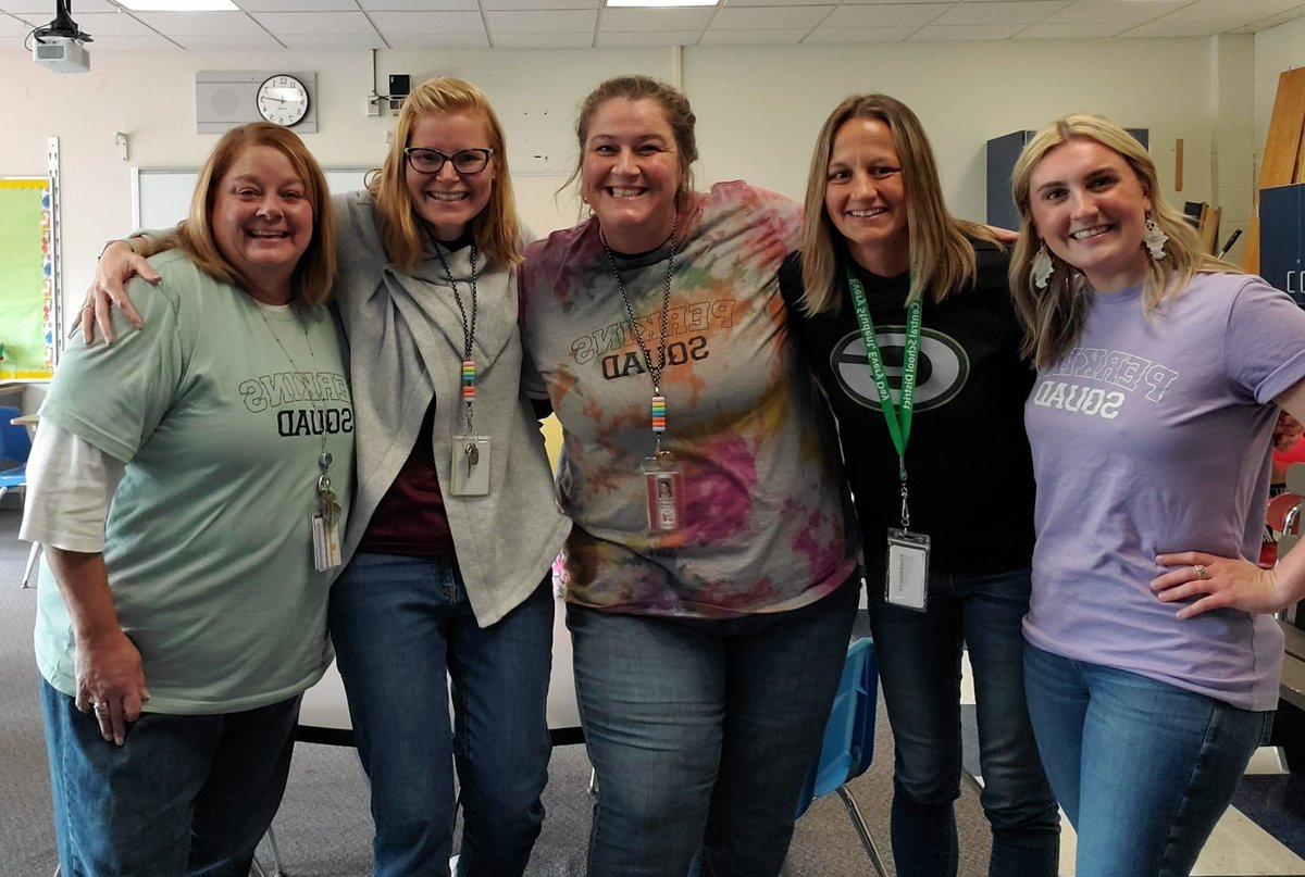 mcnabbteaching's tweet image. Love this team of 2nd grade Rockstars. @Newark_PS #2ndgrade #lucky #perkinssquad