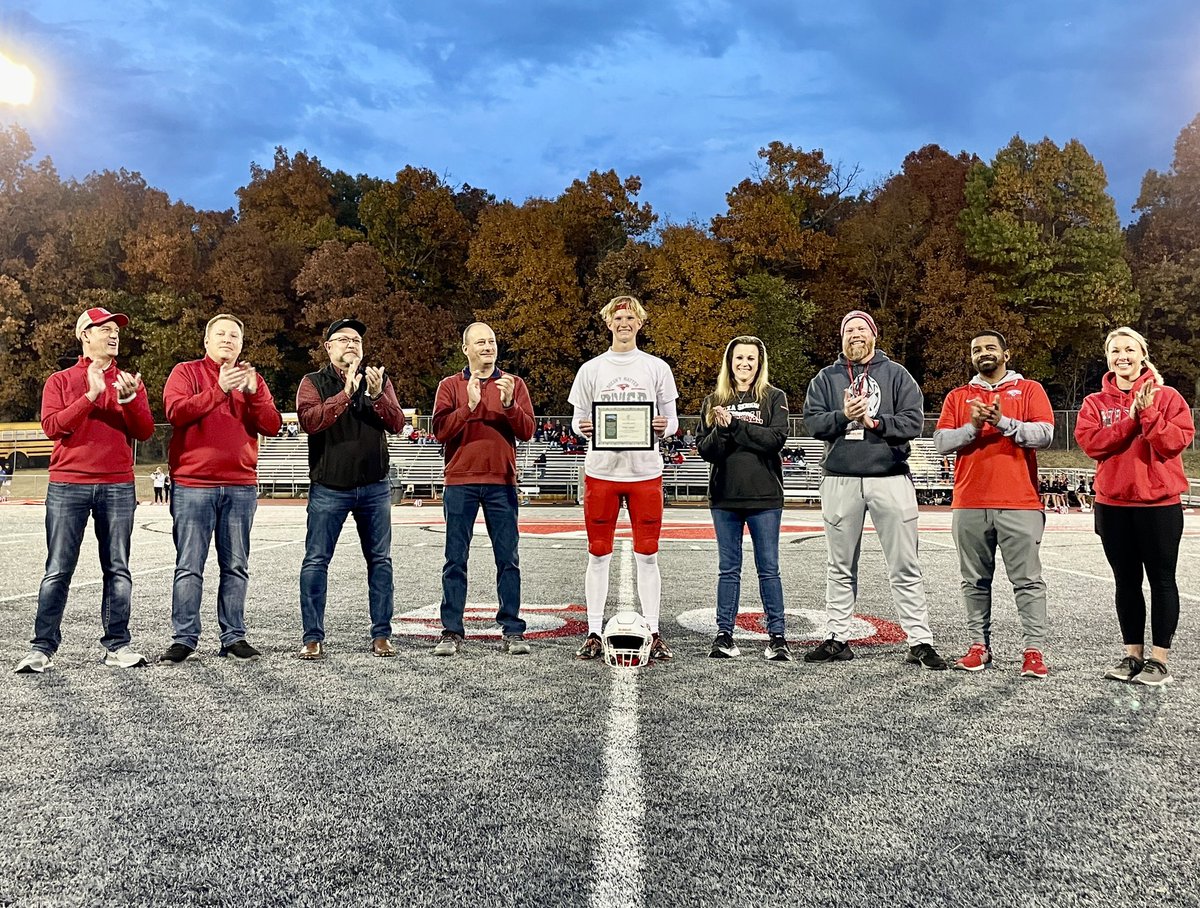 Before the start of the Nixa and Ozark district football game, senior kicker Kaleb James was awarded the Extra Mile Award by the Nixa Community Foundation for his kicking campaign that has raised over $3000 for childhood cancer research. 👏