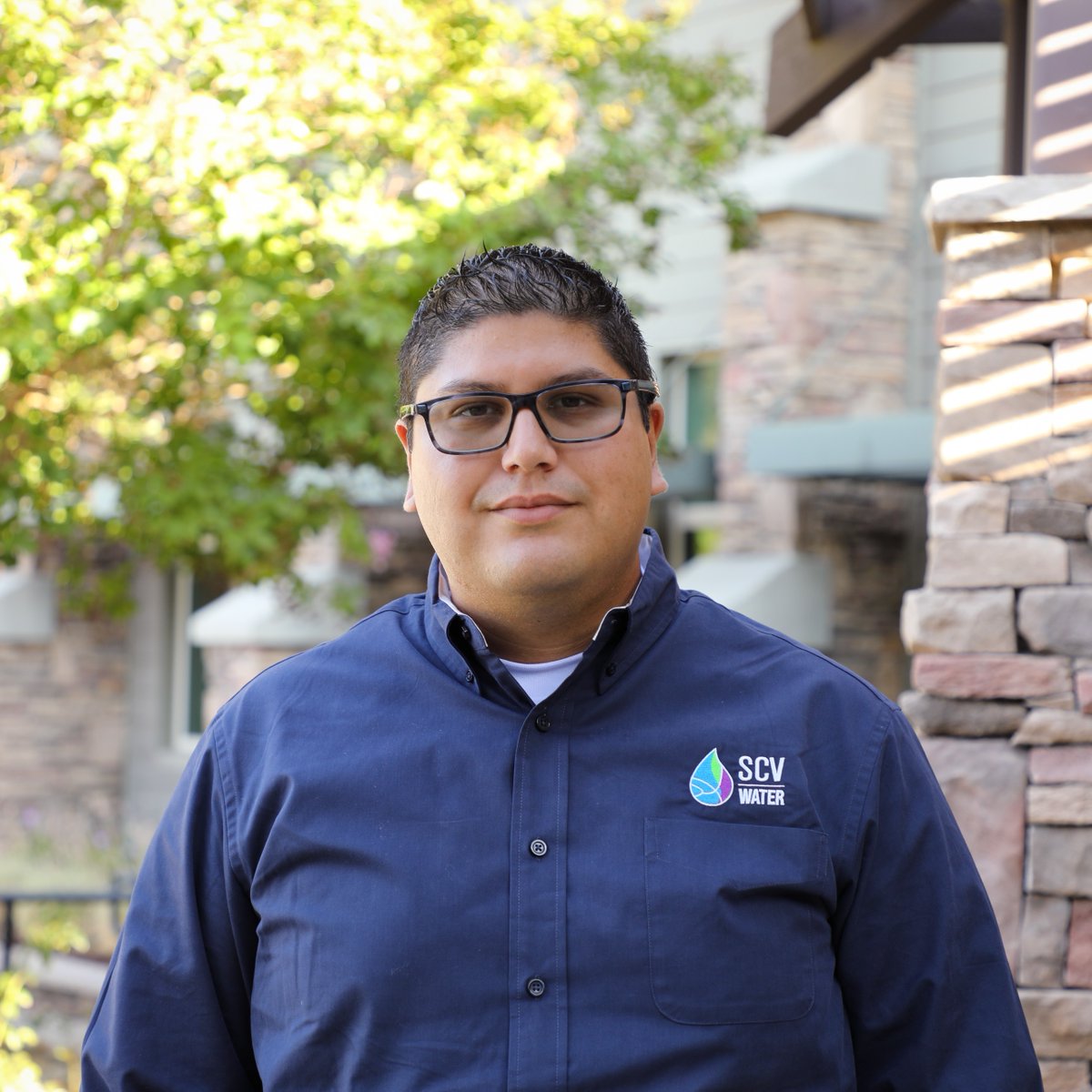 scv_water's tweet photo. Hey #SCV meet Jose MuΓ±oz, who has joined the #SCVWater team as a Water Systems Technician. In his role, he will install and repair equipment to ensure water quality meets or surpasses all standards, among other functions. Welcome to the team, Jose!
#WaterJobs #CAWater https://t.co/wtGZayUPBZ