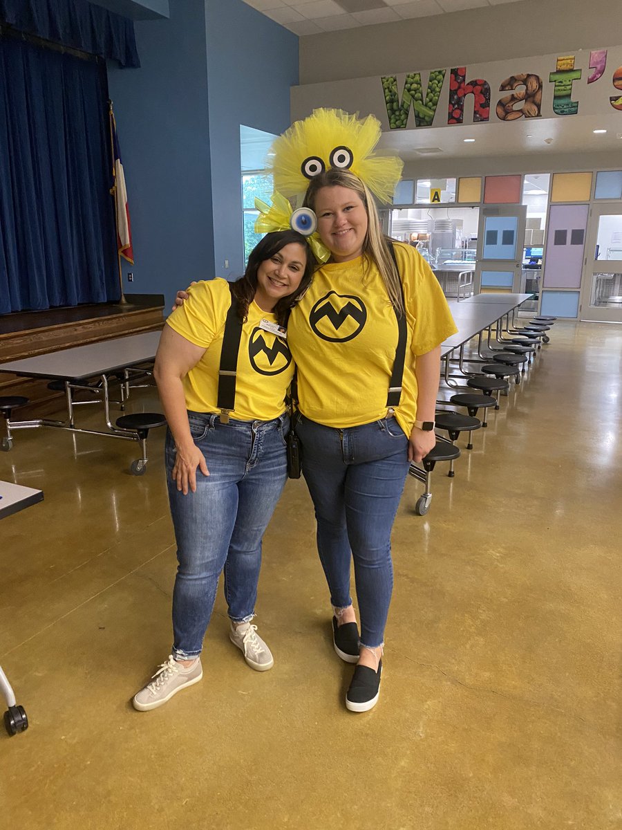 The Minion crew 💛 What a fun day at @BaneElementary with all the festivities! #BaneCharacterDay