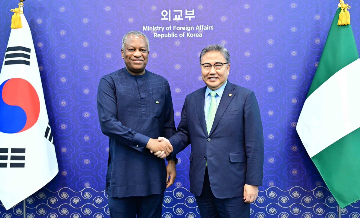 Geoffrey Onyeama tweet media