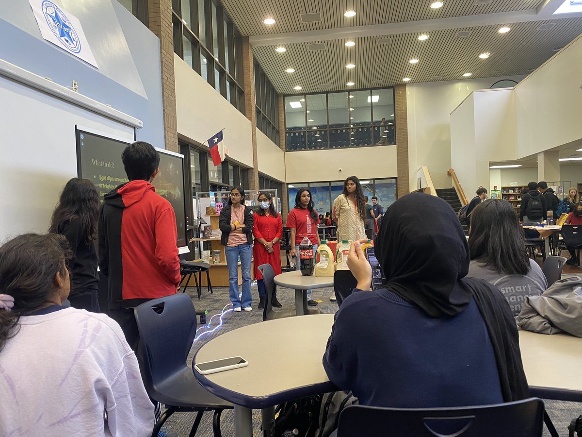 MarionB59629654's tweet photo. Celebrating Diwali with Book Club and Bollywood Club! Diyas, Rangoolis, dancing and food!#chslib #fbisd_libraries https://t.co/1v6YRJds1N