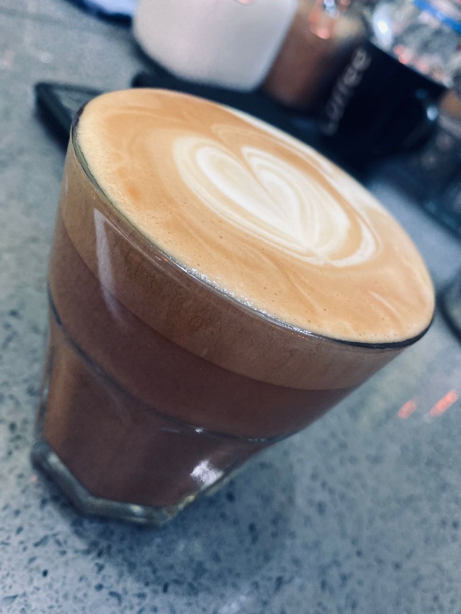 Feeling good after a coffee fix
.
.
.
.
.
.
#coffeefirst #coffeefix #pondokfreshfalafelandjuice #coffeetime #coffetime☕️ #coffeecommunity #coffeestory #coffeegeek