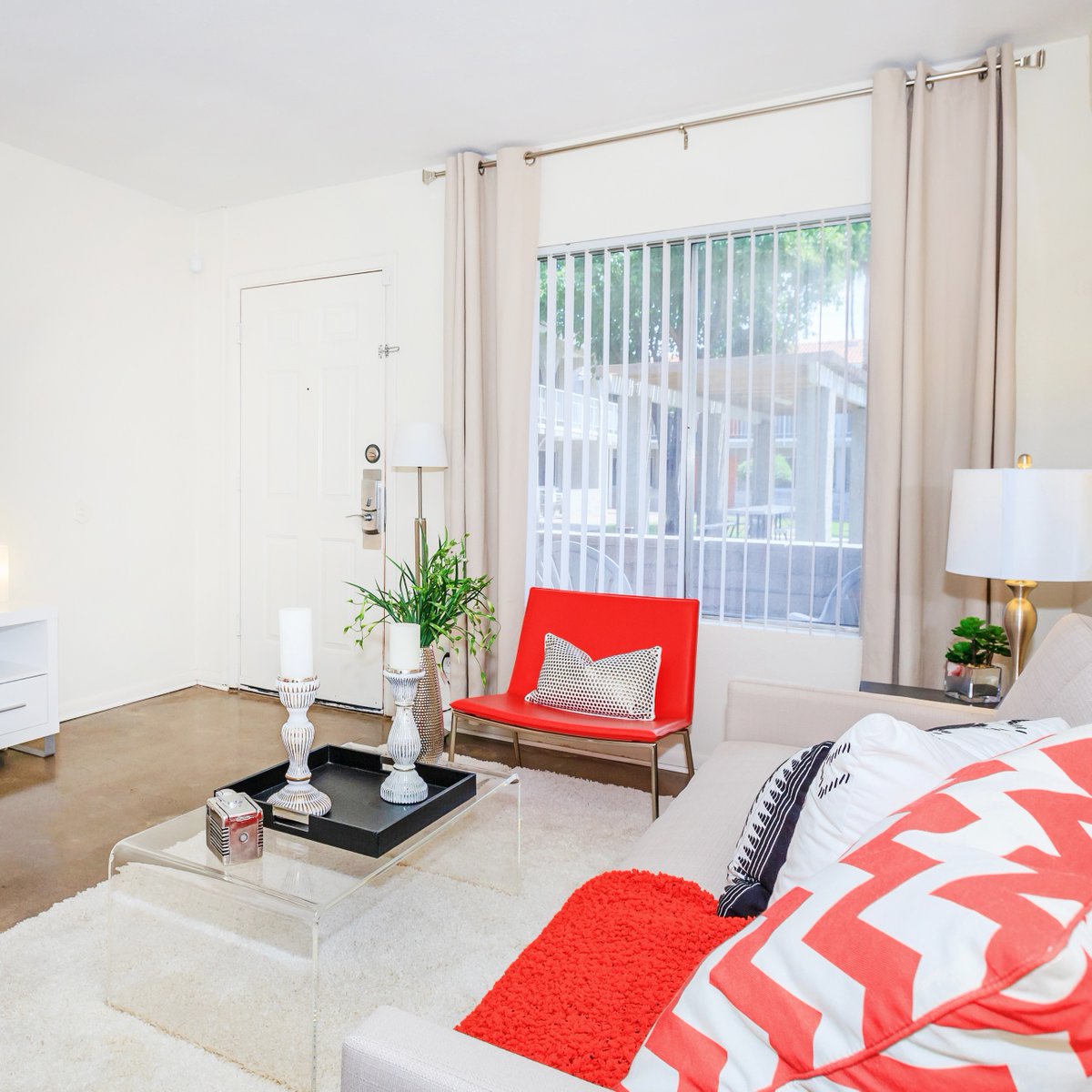 PolancoApts's tweet photo. Welcome to the weekend, have a great one!
.
.
.
.
.
#Phoenix #abc15 #apartments #az #phoenixaz #rentals https://t.co/5FlDXkyEU1