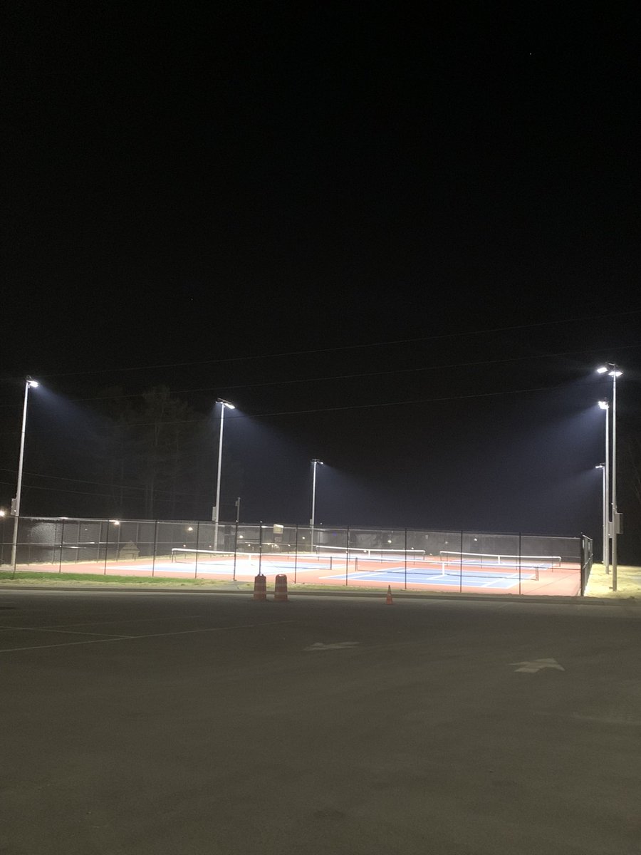 AlanG_Musco's tweet photo. @MessoAthletics @MessalonskeeHS #messalonskeestrong fantastic new tennis courts! https://t.co/cSUPKCConu