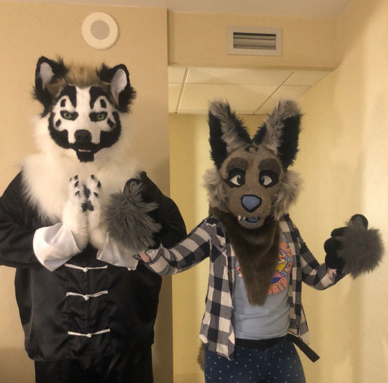 furry_moments's tweet photo. Rap metal musician Violent J of The Insane Clown Posse  attends Midwest FurFest in fursuit, in support of his daughter coming out as a furry. (2018) https://t.co/9mUZzQK8pS