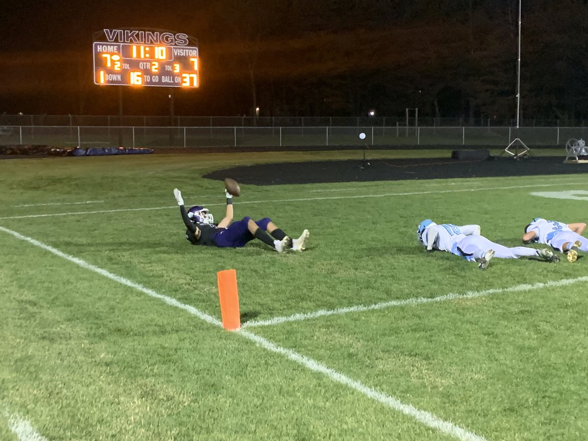 CoachJosh6's tweet photo. Swan Valley will take a 21-13 lead into the half over Garber https://t.co/DsZczyTkew