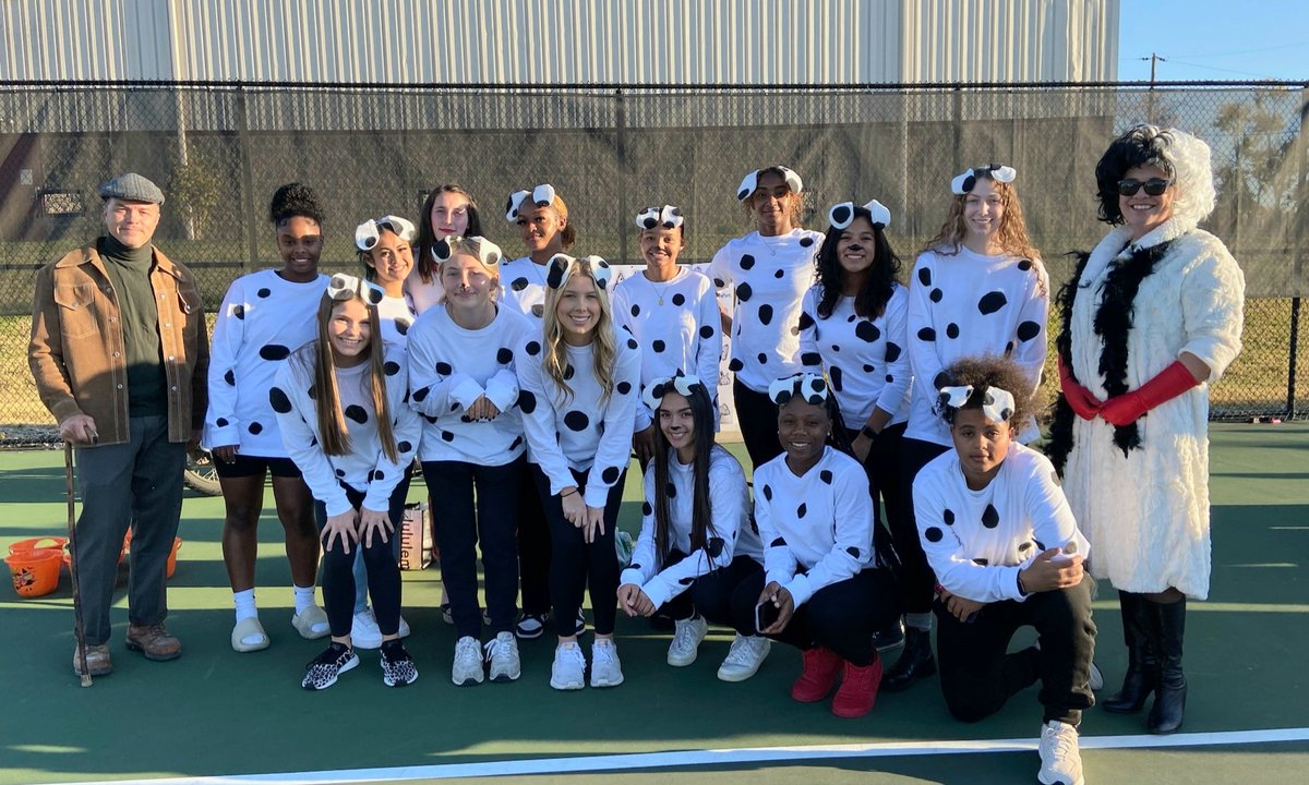 CVilleFlagFB's tweet photo. Fall Festival CU 2022. Lady Tigers Flag FB as the 101 Dalmatians. Enjoyed doing this fun community activity and seeing the players interact with the kids and families. #FirstinKY #WeAreCU https://t.co/231QceZFJt