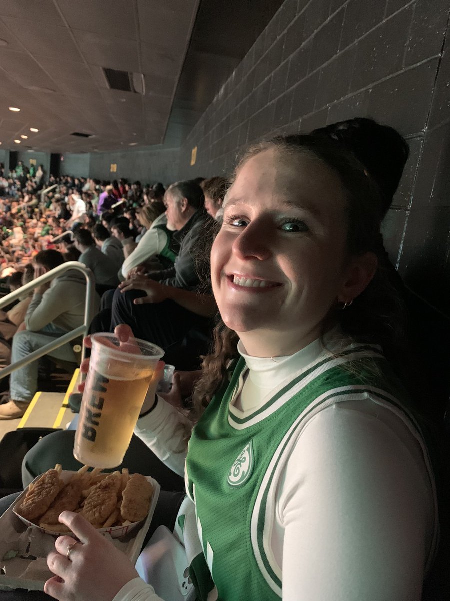 jsquare1202's tweet photo. My girlfriends first Celtics game ever and OF COURSE her favorite player (for their mutual love of Catan) is suspended 😂

We still love you tho @Grant2Will https://t.co/LGH3zn3eZS