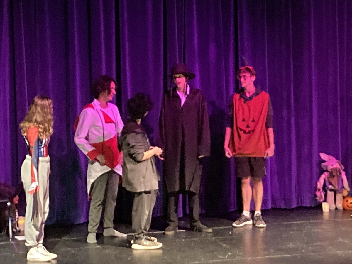 CRWashingtonHS's tweet photo. FDIC with the Halloween Improv Special. Love the Warrior creativity as they play improv games. ! Plungers, Italian Chefs, and giraffes Barbie and microphones at @laynemsheetz (very far into the future) retirement party. Mama Mia! @crwashFDIC #cWrPRIDE TheWarriorWay https://t.co/uTlRpmAVwG