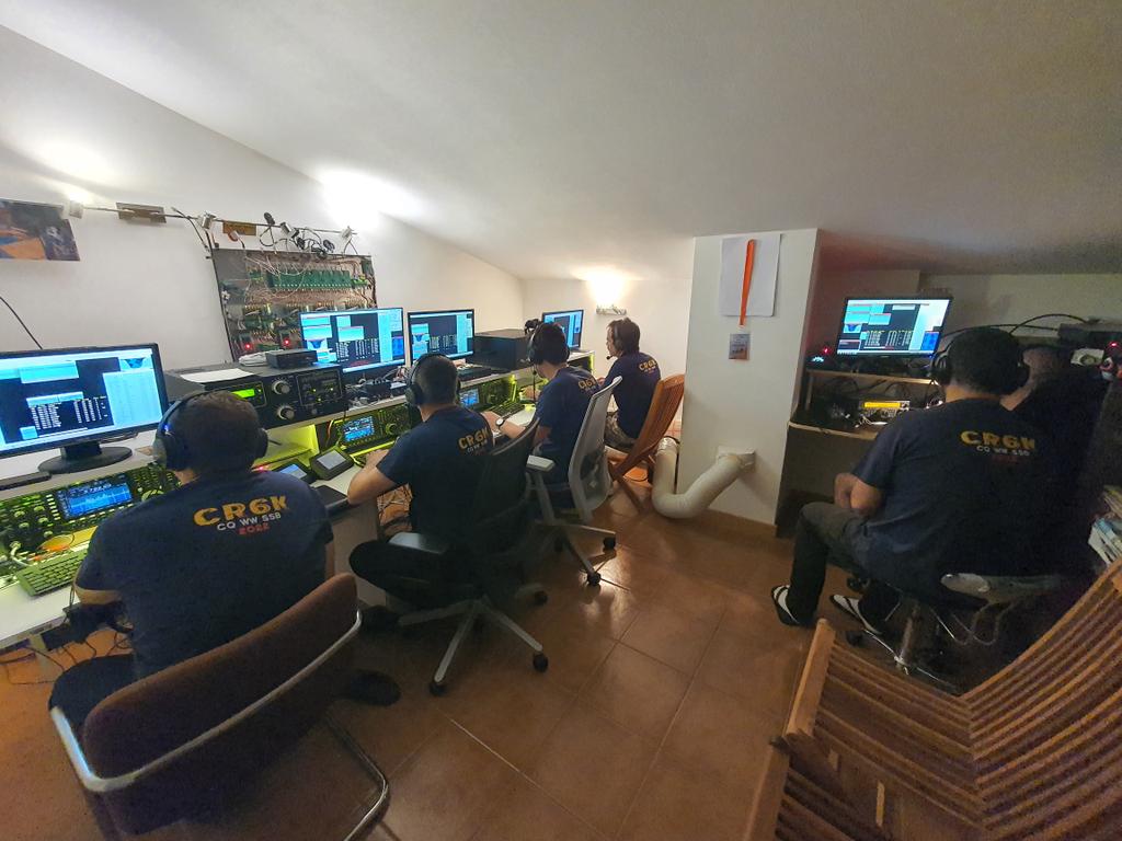 Filipe Lopes 🇵🇹🇨🇵🎈 #cw4ever tweet media