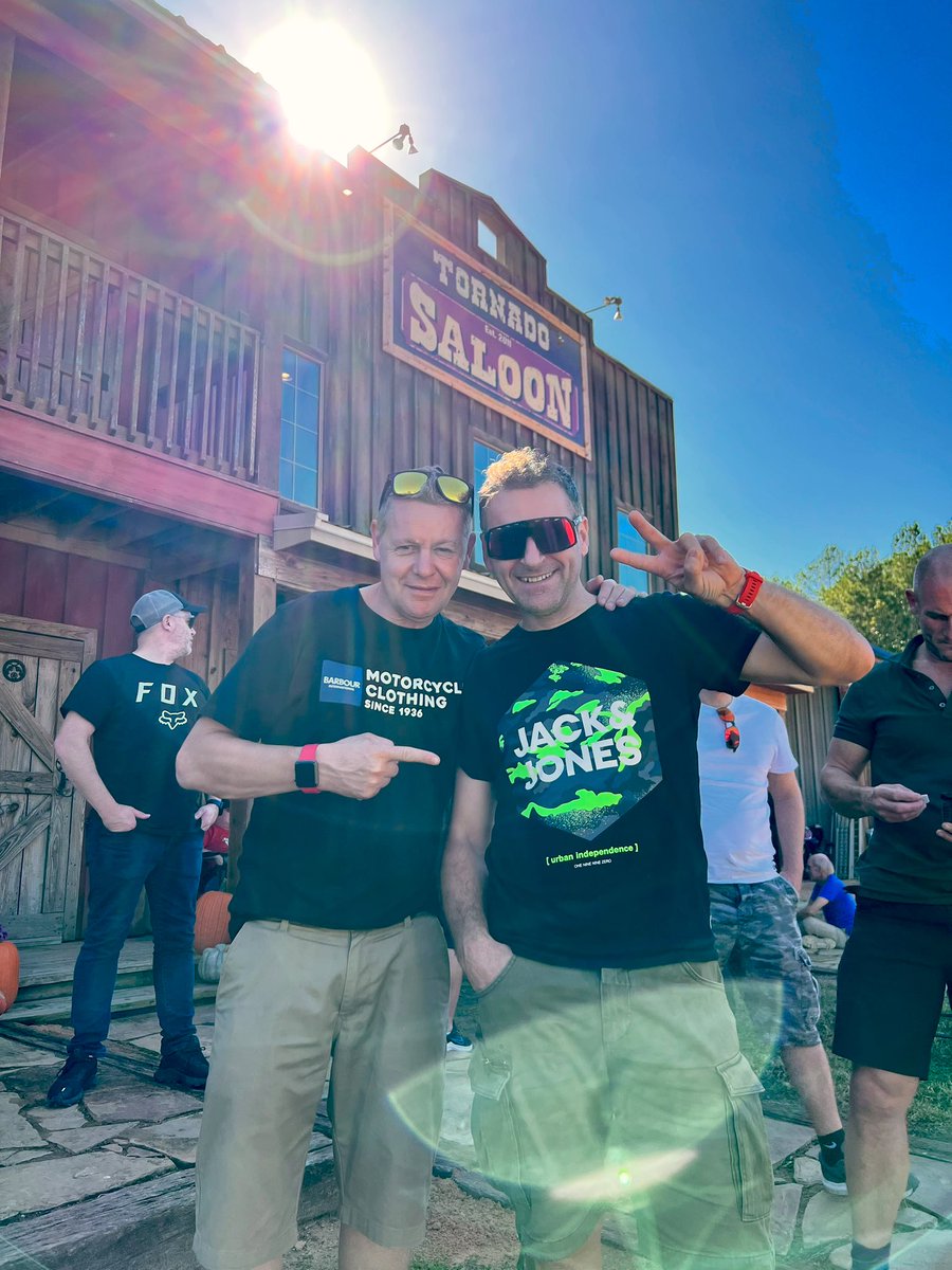 CWStalker9's tweet photo. Having an absolute blast with the Boys over at the @texastornado5 Boot Camp🌪️🇺🇸✊🏻
For the one and only @dogs006 Stag Do🤠
Thank you for having us Buddy🤟🏼 https://t.co/XNulXOVIhY