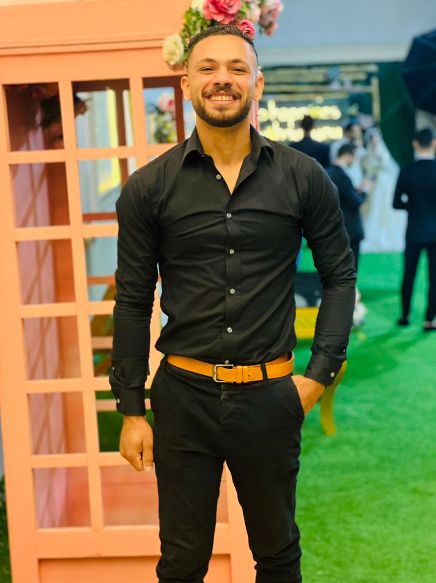 اضحك وسبها ع الله داحنا كلنا ماشين، برضاه ❤️🧿👌