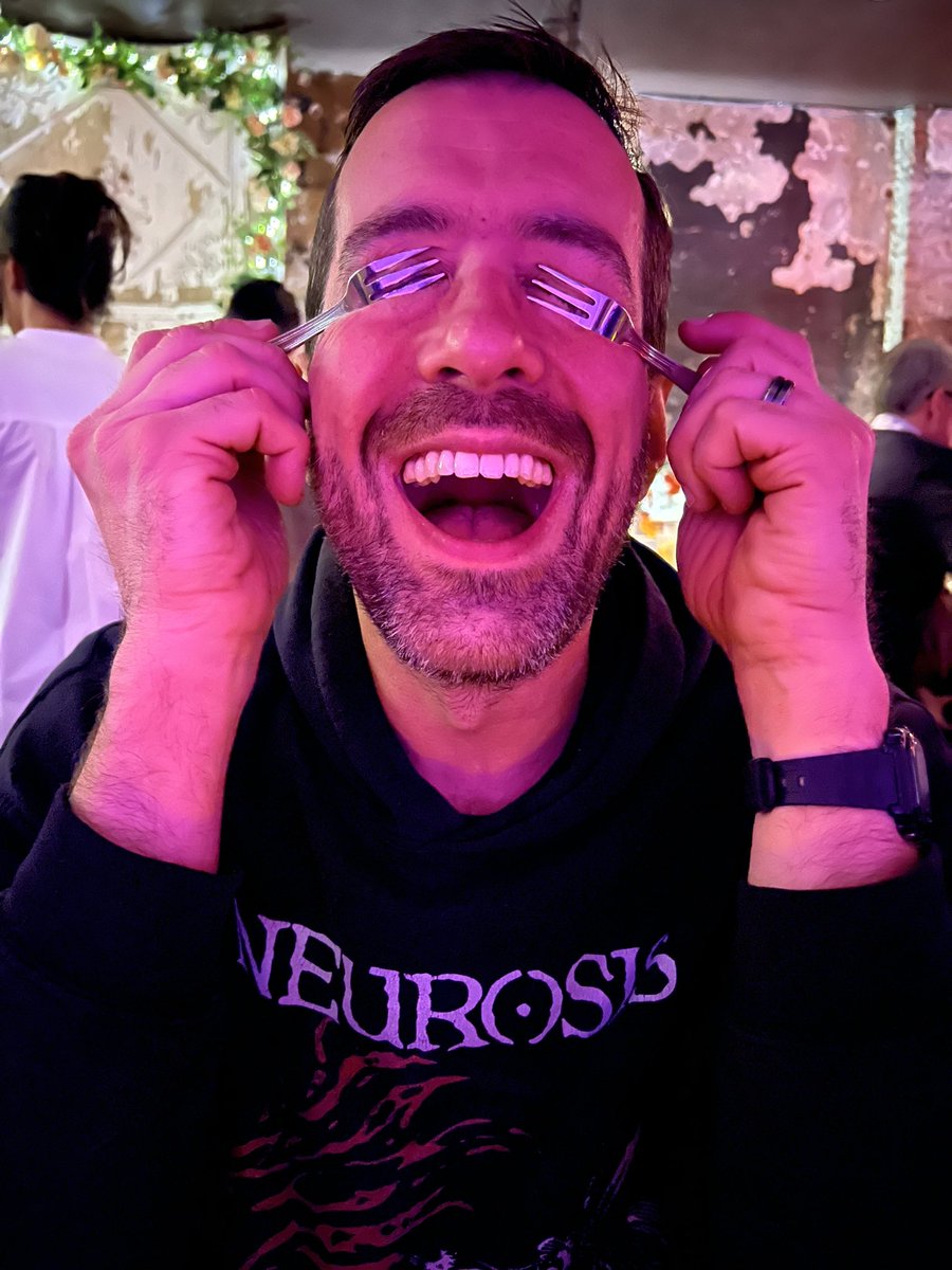 KelseyChapstick's tweet photo. Took Aaron to his first influencer event, he clearly enjoyed the free food and drinks. Scorpions blackout cover vibes https://t.co/5taZwz6cz4