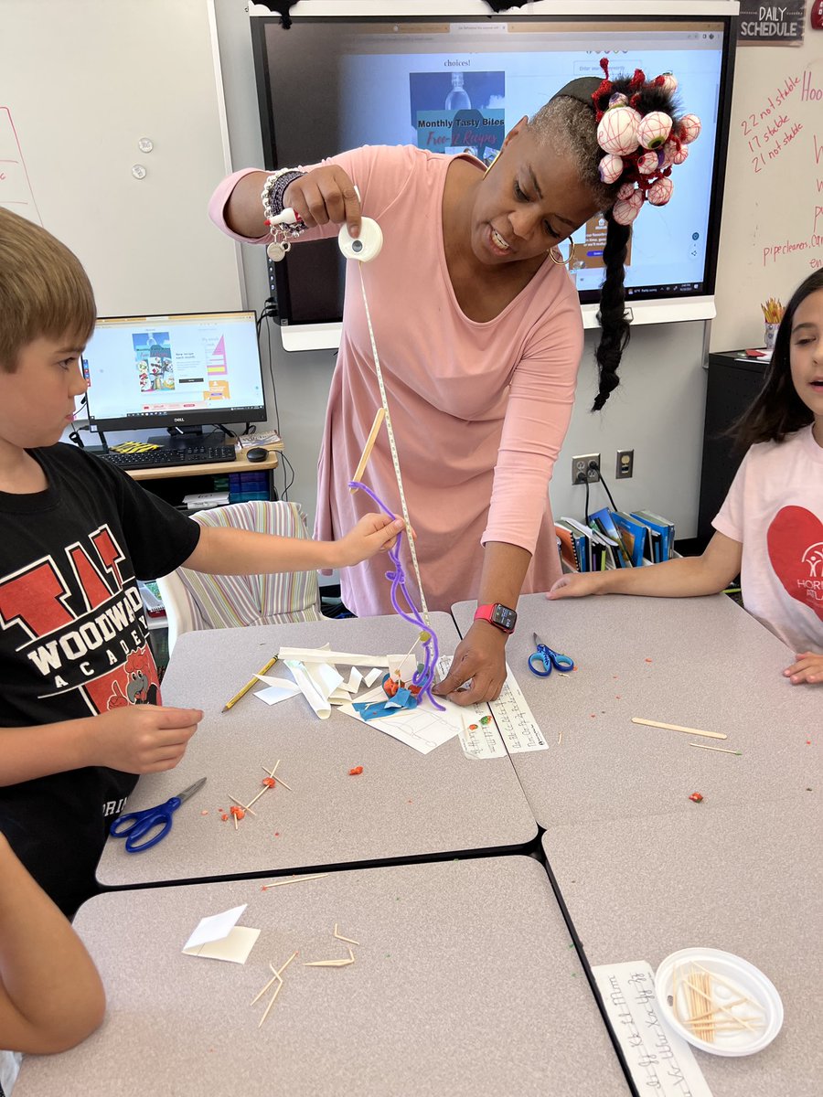 MsRaquelPaulino's tweet photo. @tammytechbailey @Natalie_STEAM @artsyeducator @PSPrincipalWA @WAPrimaryAP @WoodwardAcademy Blessed to be part of an active learning community. https://t.co/yRI0koYS35
