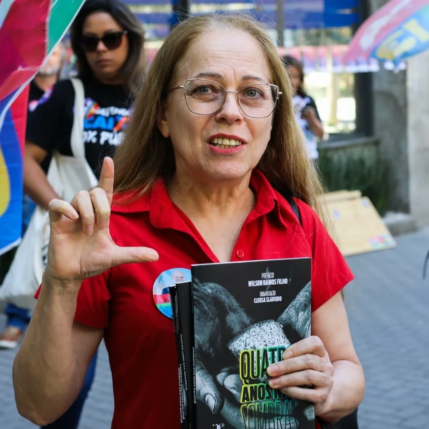 marisa_stedile's tweet image. Calma Lula, domingo esse pedófilo vai ter de voltar para o esgoto que ele nunca deveria ter saído. #LulaNaGlobo 
Lula Presidente