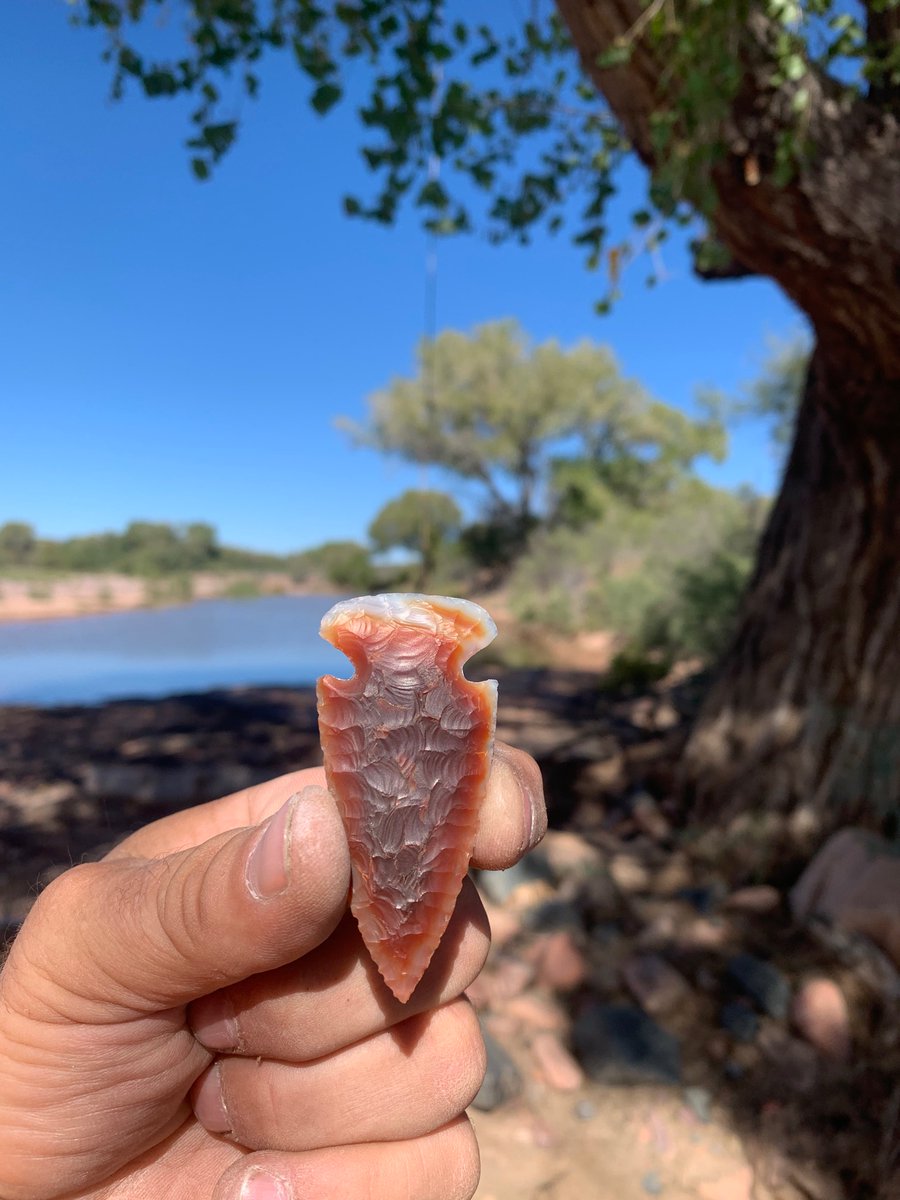 Red Brazilian agate point . I knapped it under a cottonwood tree by the Greenback creek in Tonto Basin Az. Super thin and sharp !! #flintknapping