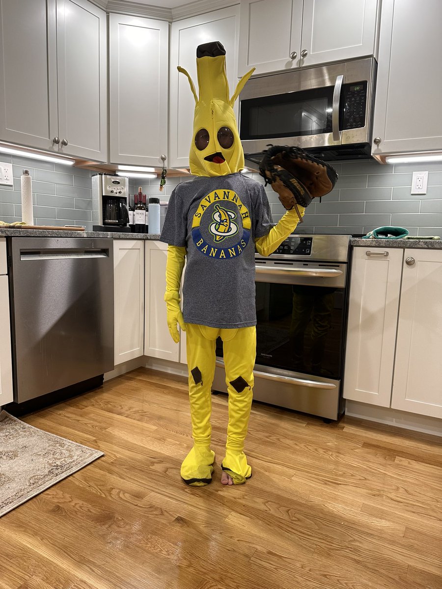 Amy DeLong 🟧 (@amyjdelong) on Twitter photo Hey <a href="/TheSavBananas/">Savannah Bananas</a> - my 9 y/o really wants you to see his Halloween costume. You’ve got a fan in Boston. Hey <a href="/TheSavBananas/">Savannah Bananas</a> - my 9 y/o really wants you to see his Halloween costume. You’ve got a fan in Boston.