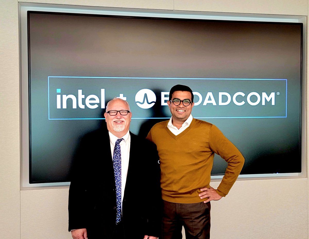 So what are @Broadcom and @intel up to now? And where? Clue: It's @EricMcIntel and yours truly. So it has to be Wi-Fi. #connectedbybroadcom #iamintel #wifi