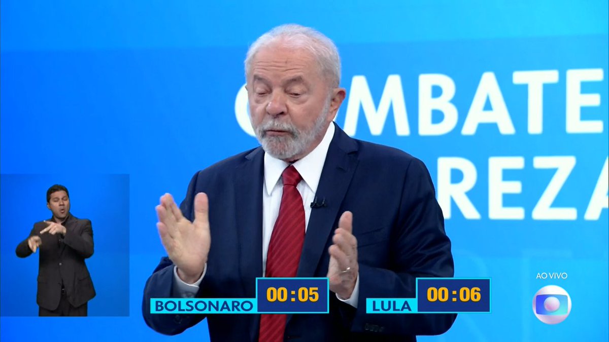 "Prosperidade pra quem? Talvez pra família Bolsonaro, porque comprar 51 imóveis, com 26 milhões a dinheiro, aí sim teve prosperidade. Porque o povo não ta conseguindo sequer comprar carne" (Lula) #DebateNaGlobo