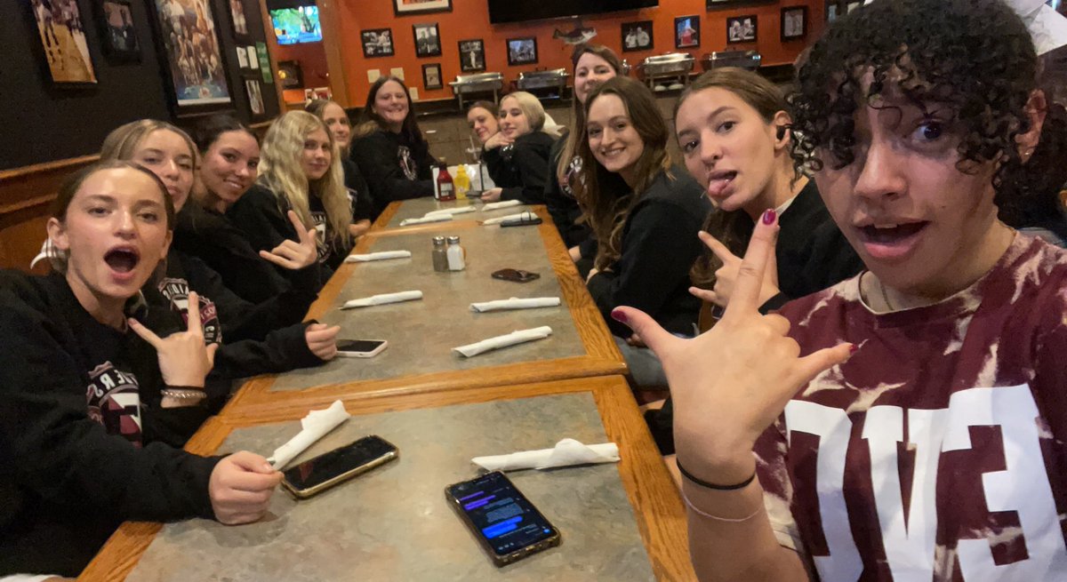 Eden Cheerleading tweet media