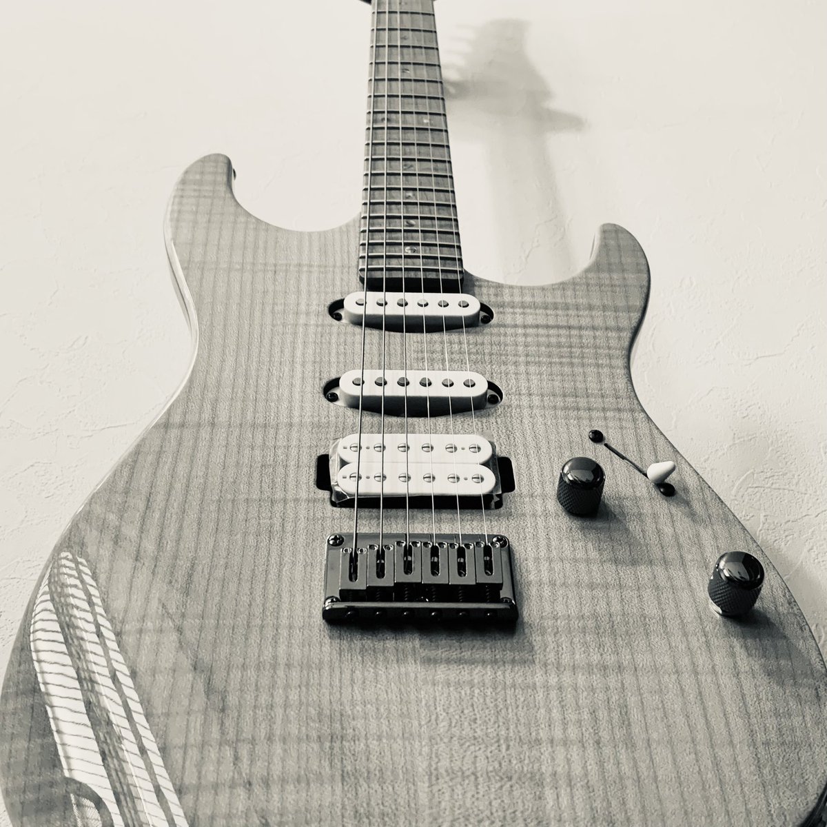 RimoGt's tweet photo. 今日もギターが楽しい。

#ギターのある風景 #guitarinascene
#ryguitar https://t.co/3CXWtN9N70