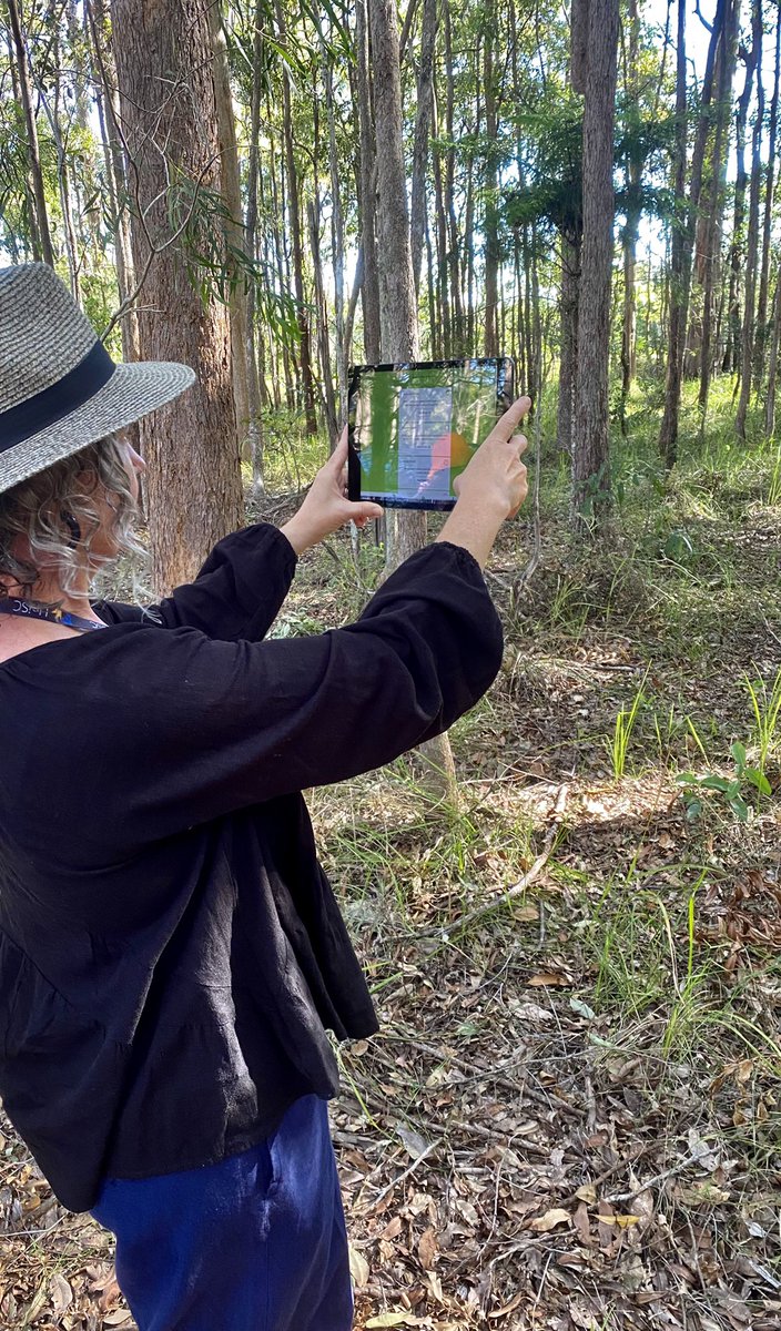 NOBURNUniSC's tweet photo. #NOBURN  has gone to the forest to trial our new app with regional champions! #CitizenScience #ForestResearch #MIELab @usceduau @CitSciOZ https://t.co/fXenjLoyb4