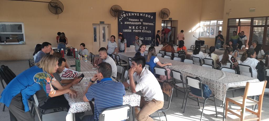 InesOrtega_Inte's tweet photo. *Directores de distintos Establecimientos Educativos y Docentes de nuestro Impenetrable. 
Por su parte, el Director de la Subsede Educativa de Fuerte Esperanza, Ariel Avalos, junto a la Intendenta, Inés Ortega, dieron la bienvenida a los presentes. https://t.co/dKWx1vlAxU