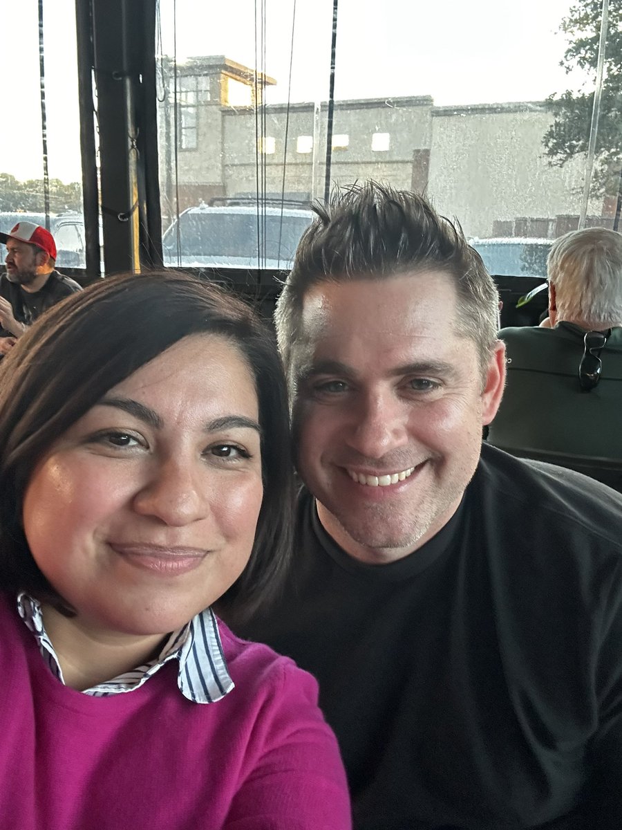 laura_barrera11's tweet photo. From Kansas City to Good ole San Antonio! Miss you KC ❤️#KCNorth https://t.co/gZqyomzQWJ