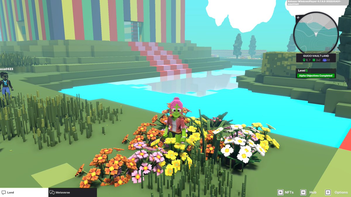 woomannan's tweet photo. @TheSandboxGame 🍓 #GucciVault in  #TheSandbox https://t.co/En9TCKv26h