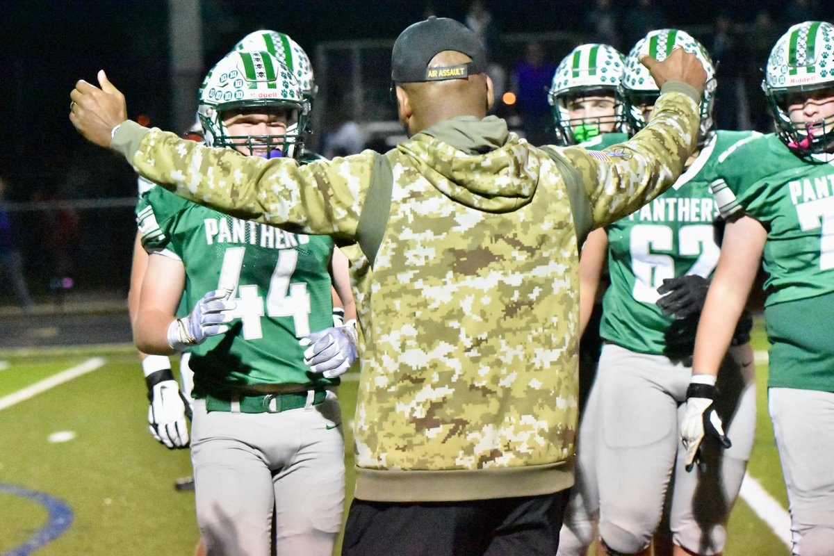 ECPANTHERS's tweet photo. @ECHSAthletics @ECHSPanthers @AM930FM1003WEOL @WOBLWDLWSPORTS @FOX8FNTD https://t.co/Ki3yLHBCB8