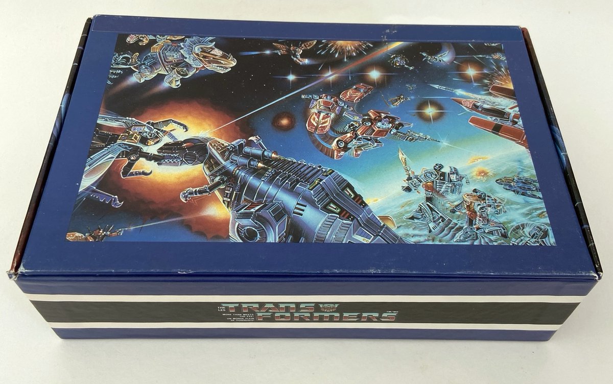 prime_kiwi's tweet photo. Transformers Stash Box, ideal to keep your stash of G1 instructions books or trading cards, what else?!?! Stash Box Editions Ltd, Canada, 1985. #transformers #g1transformers #stash https://t.co/R733f6S06u