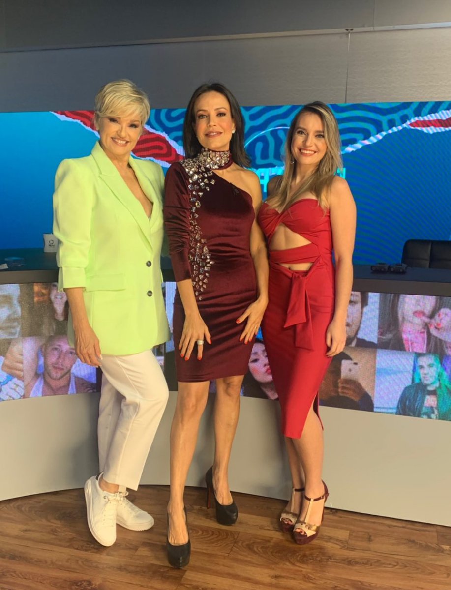 Andréa Nóbrega 👜 tweet media