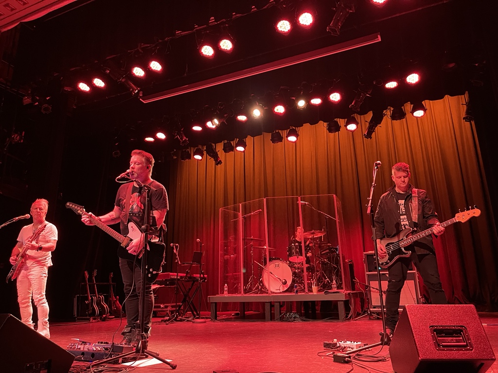 MsCRC's tweet image. Rainbow