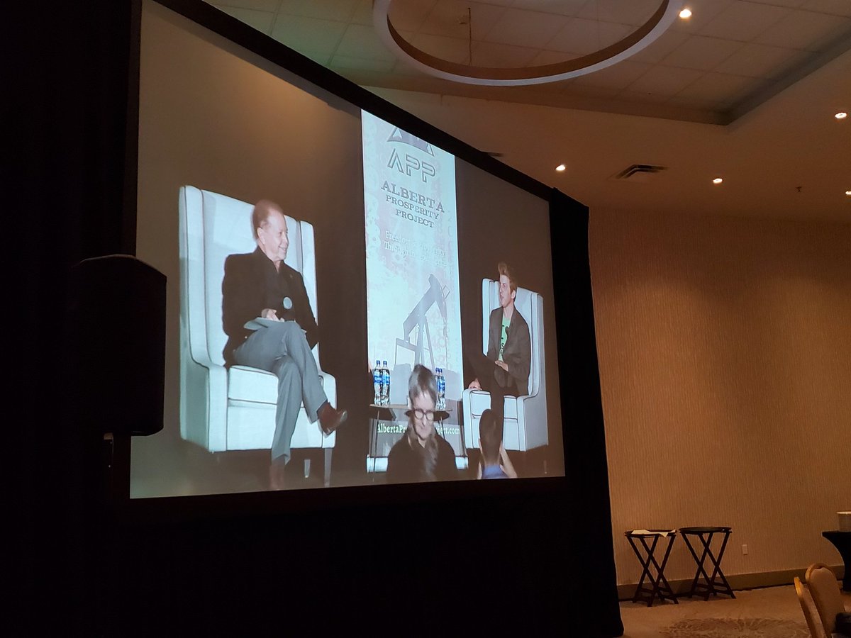 ABProsperityPrj's tweet image. Q&amp;amp;A time with @AlexEpstein and Dennis Modry. Alex has been asked what the heck is happening in American politics. You&apos;ve got to hear what he has to say! Video will be available on the APP website in the coming days. #oilgas #oilandgas #calgaryevent #yycevent #FossilFuels