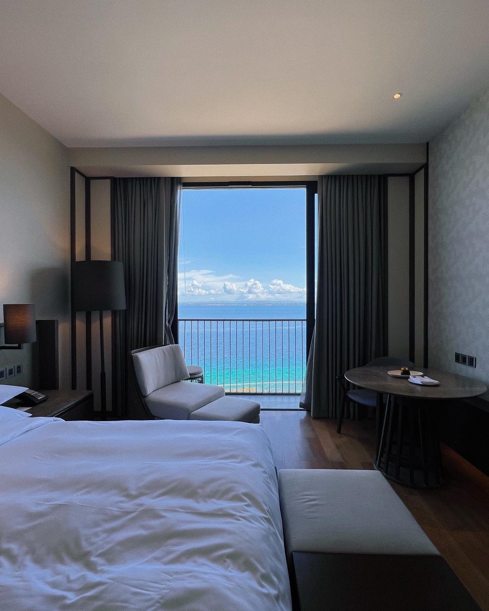 clacrence's tweet photo. 🏝️ https://t.co/YNWtqPZnrY