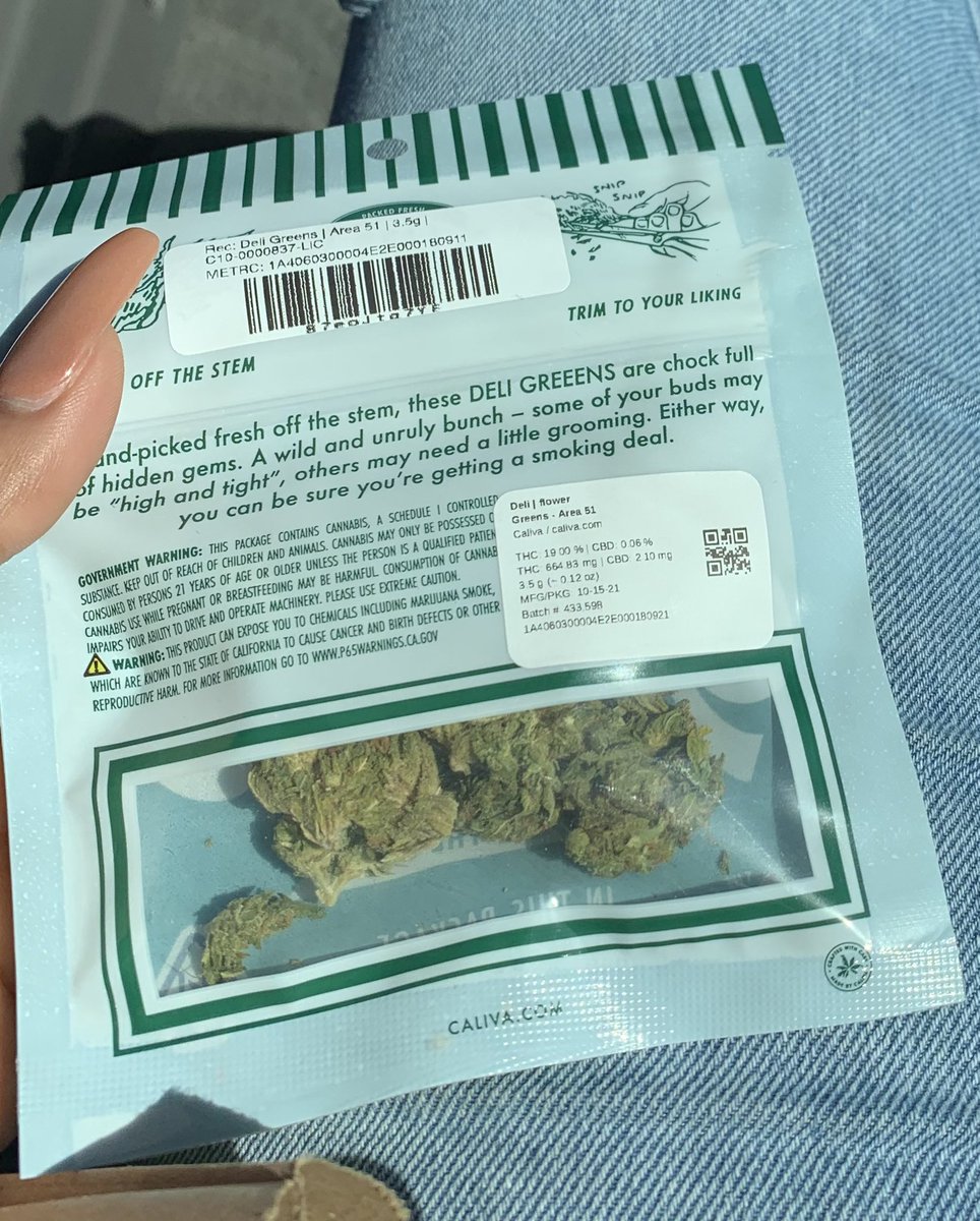 420420stuff's tweet photo. #lifted #dank #smoke #club #Weedmob https://t.co/ve0VuNsJng