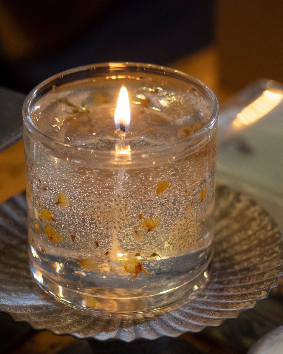 ___boiler's tweet photo. 函館のキャンドル作家candle Glimmによる作品販売イベント🕯開催中です！癒し〜✨🤤

#キャンドル https://t.co/ihjkt11Ac2