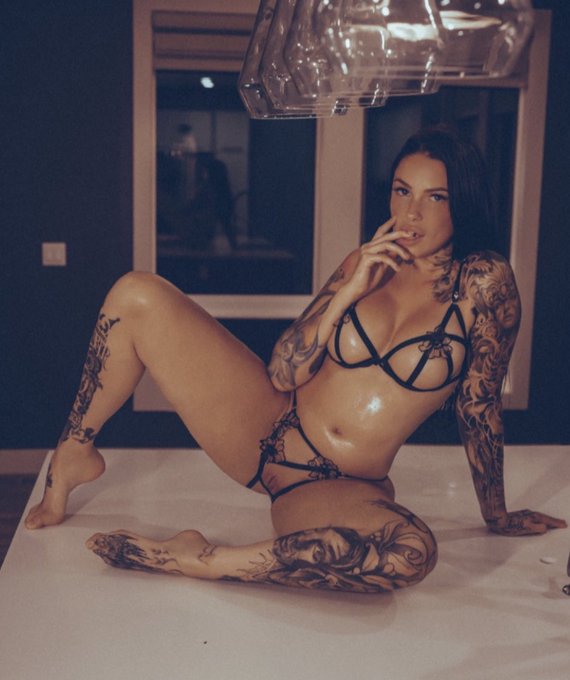 i return in mtl this week let&rsquo;s make a movie together ? currently searching for boys &amp; girls &hellip; maybe