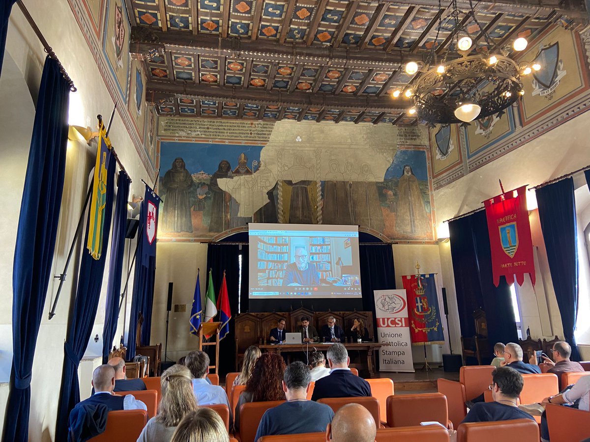 UCSI Puglia (@ucsipuglia) on Twitter photo la Scuola di Assisi dell'Ucsi si è aperta con la dedica a David Sassoli. Grazie a <a href="/OcchettaF/">Francesco Occhetta</a> <a href="/vivar/">Vincenzo Varagona</a> <a href="/UcsiSocial/">Ucsi Social</a> <a href="/giuriggio/">Giuseppe Riggio</a> <a href="/GianniBorsa/">Gianni Borsa</a> la Scuola di Assisi dell'Ucsi si è aperta con la dedica a David Sassoli. Grazie a <a href="/OcchettaF/">Francesco Occhetta</a> <a href="/vivar/">Vincenzo Varagona</a> <a href="/UcsiSocial/">Ucsi Social</a> <a href="/giuriggio/">Giuseppe Riggio</a> <a href="/GianniBorsa/">Gianni Borsa</a>