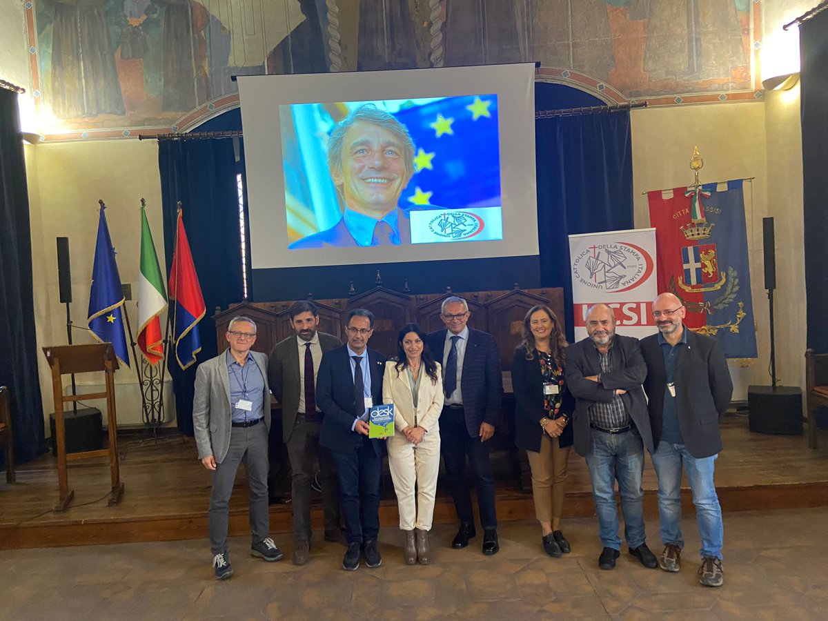 UCSI Puglia (@ucsipuglia) on Twitter photo Nella sala consiliare del Comune di Assisi per l'inizio della Scuola di Assisi 2022 Nella sala consiliare del Comune di Assisi per l'inizio della Scuola di Assisi 2022