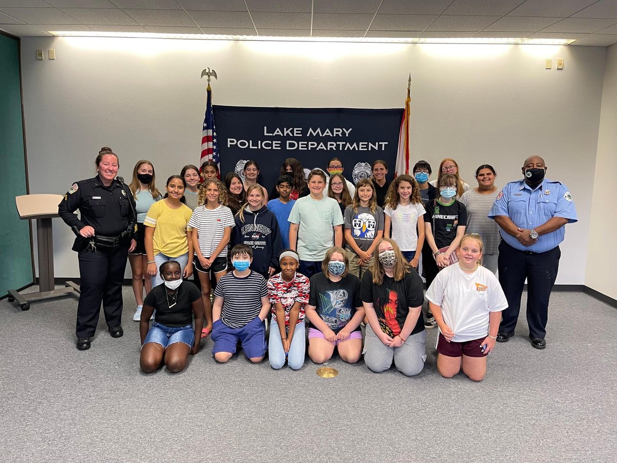 LakeMaryPD's tweet photo. 🚨 On National First Responders Day, we honor the men and women of the Lake Mary Police and Fire Department for their honor, courage, and sacrifice. We are proud of you! Thank you for all you do, heroes! 🚒 #LMFD #LMPD 🚔 https://t.co/9IH4G9BK3H