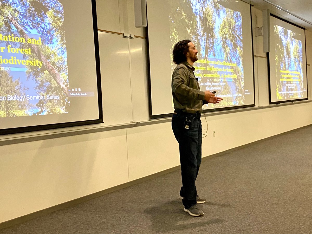 Joe Lamanna rocks the house with his @oregonstate EECB talk on how within-species tree interactions shift from negative to nearly positive across a microclimate gradient. Does this mechanism enable higher biodiversity in warmer forests? @JoeALaManna @HJA_Live