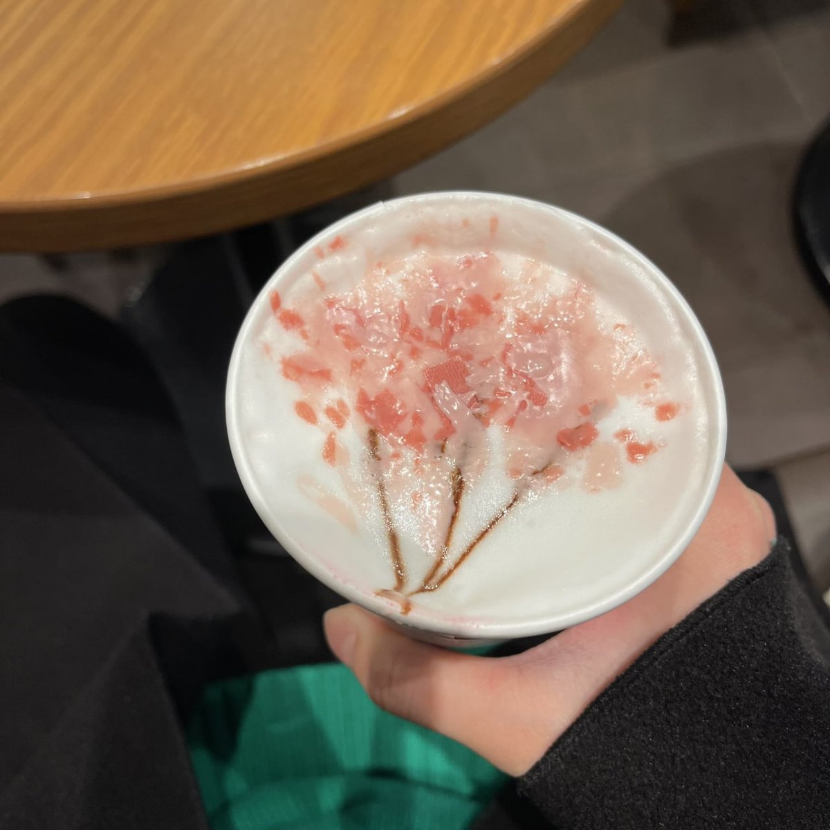 秋のコーヒーはいつも暖かい✨
#コーヒー