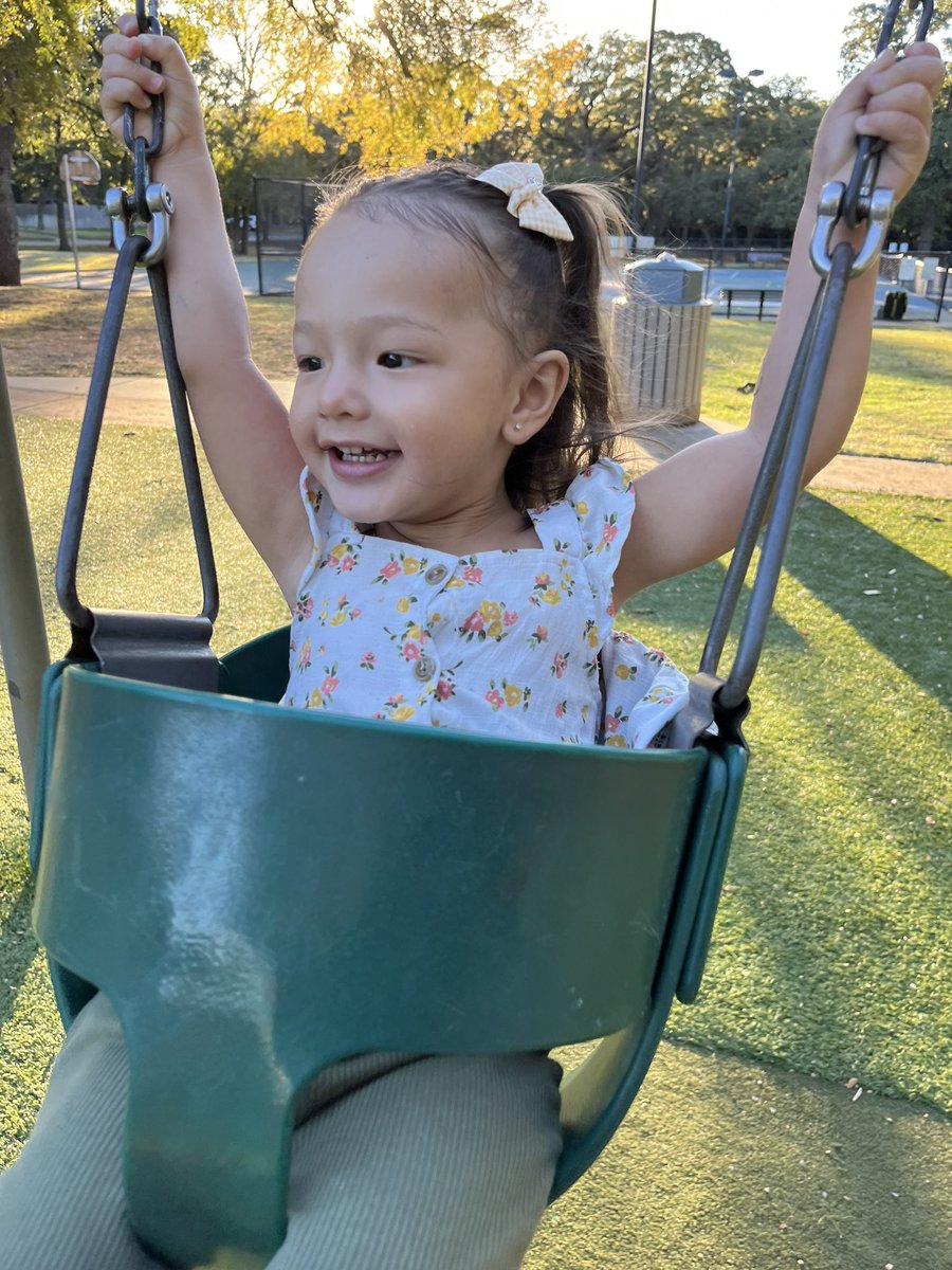 cccrisstinnaa's tweet photo. Stop growing up my best friend 🥹🤍 https://t.co/WvXvtvSTZG