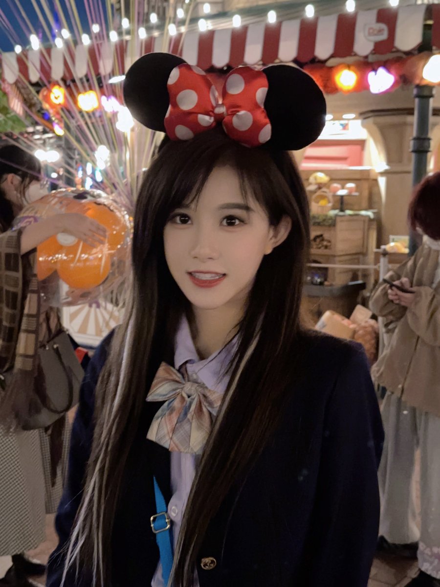 DDDarchive's tweet photo. 221028 | DDD Weibo Update (3/4) 

🔗: https://t.co/AvF2VPCFm3

#DuanYixuan #段艺璇 #BEJ48 #SNH48 https://t.co/ZBbaWFTaOf