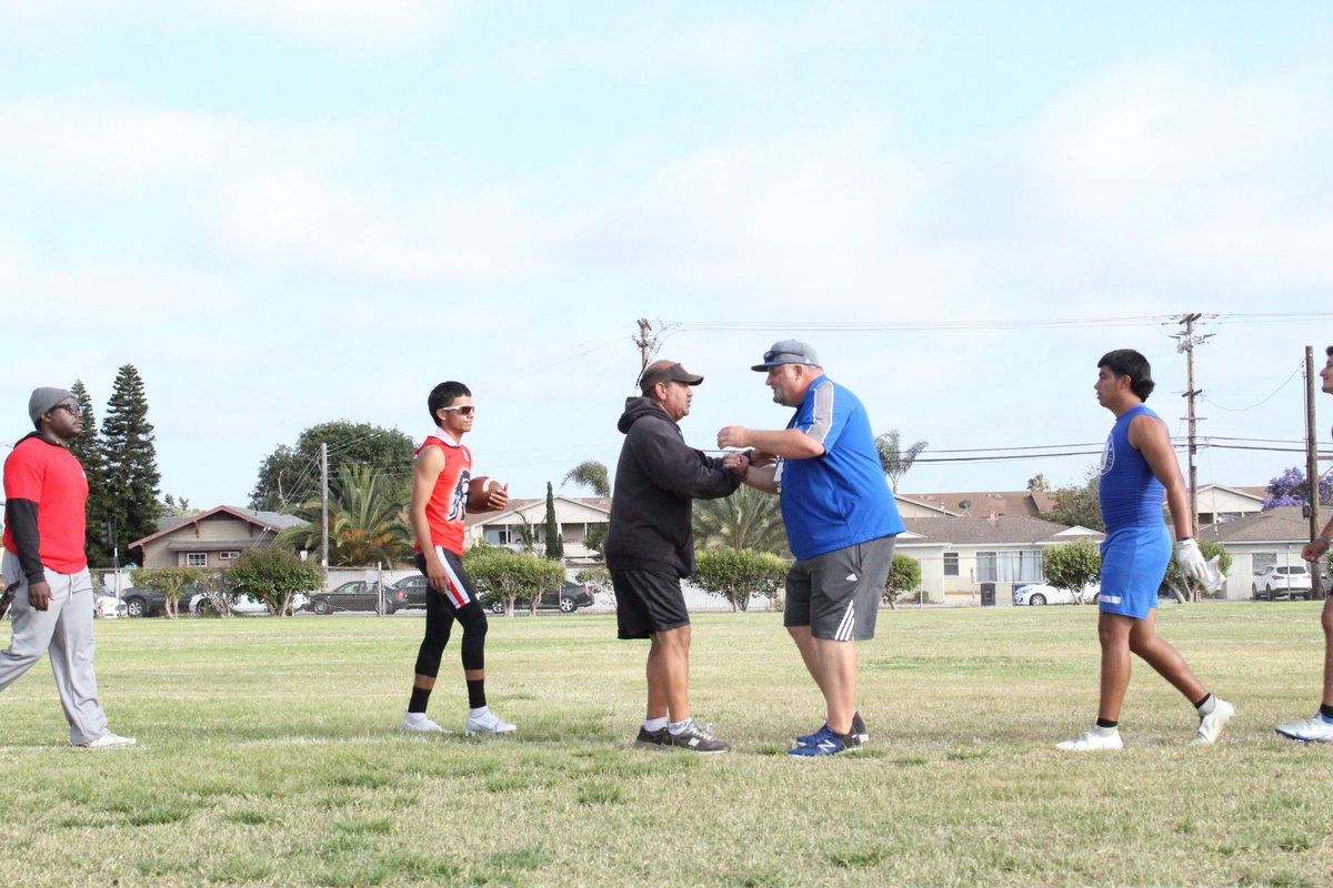 Congratulations to Chula Vista and Coach Bannister @SpartansHOC On their League Championship. Stay healthy and good luck in the playoffs.